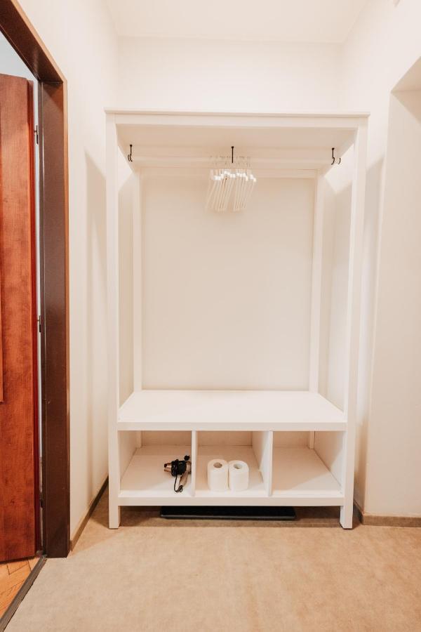 Elegant Studio, 400M From The Square Apartment Пилзен Екстериор снимка